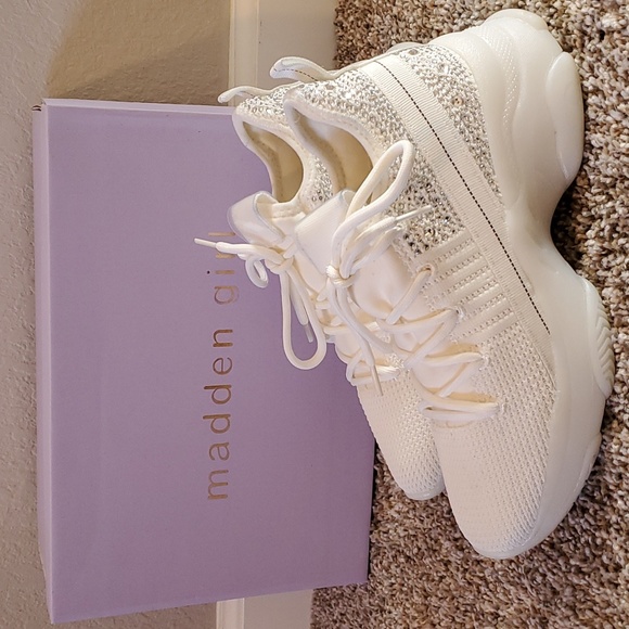 Madden Girl Shoes - Madden Girl White Shimmer Shoes